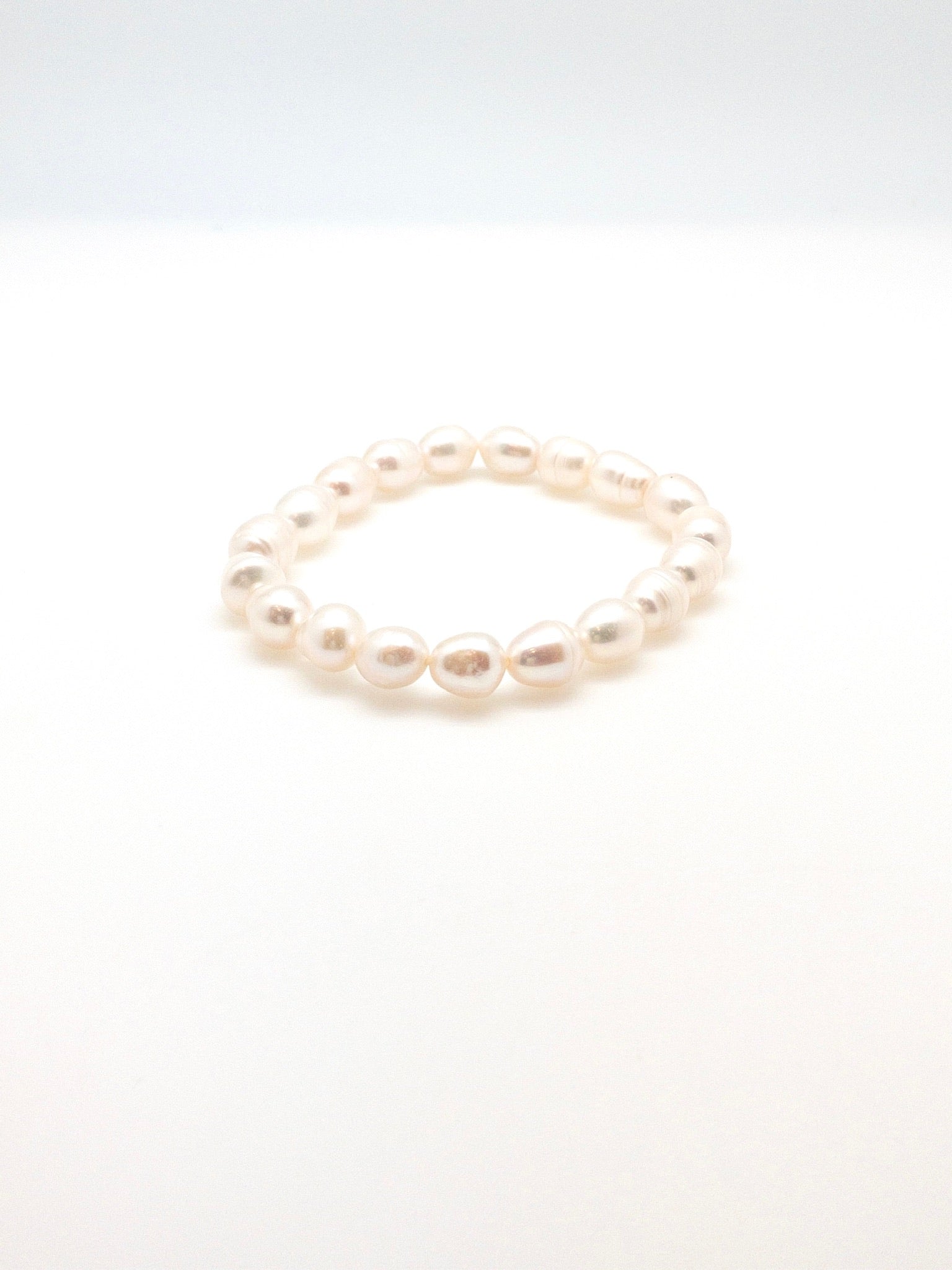 oval shaped pearl bracelet Muriel pearl bracelet 