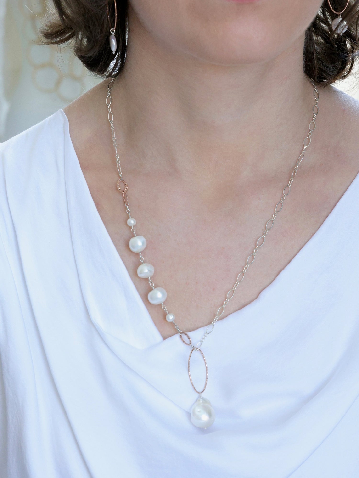 Dancing Pearl nh Necklace with rose gold and sterling
