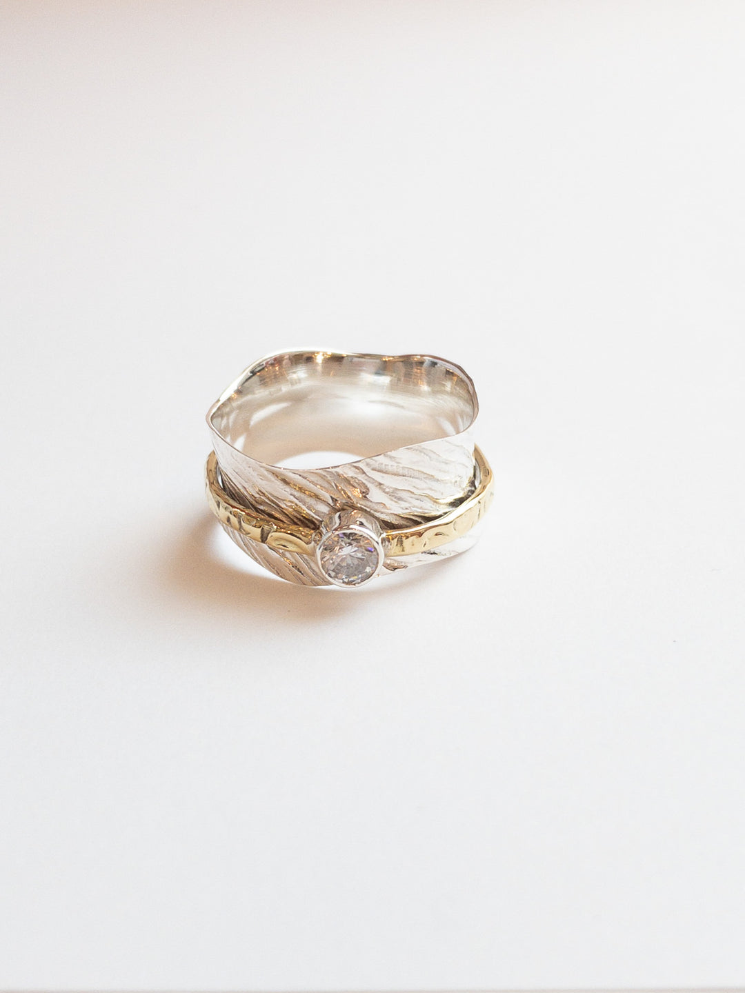 Camry nh ring -cubic zirconia
