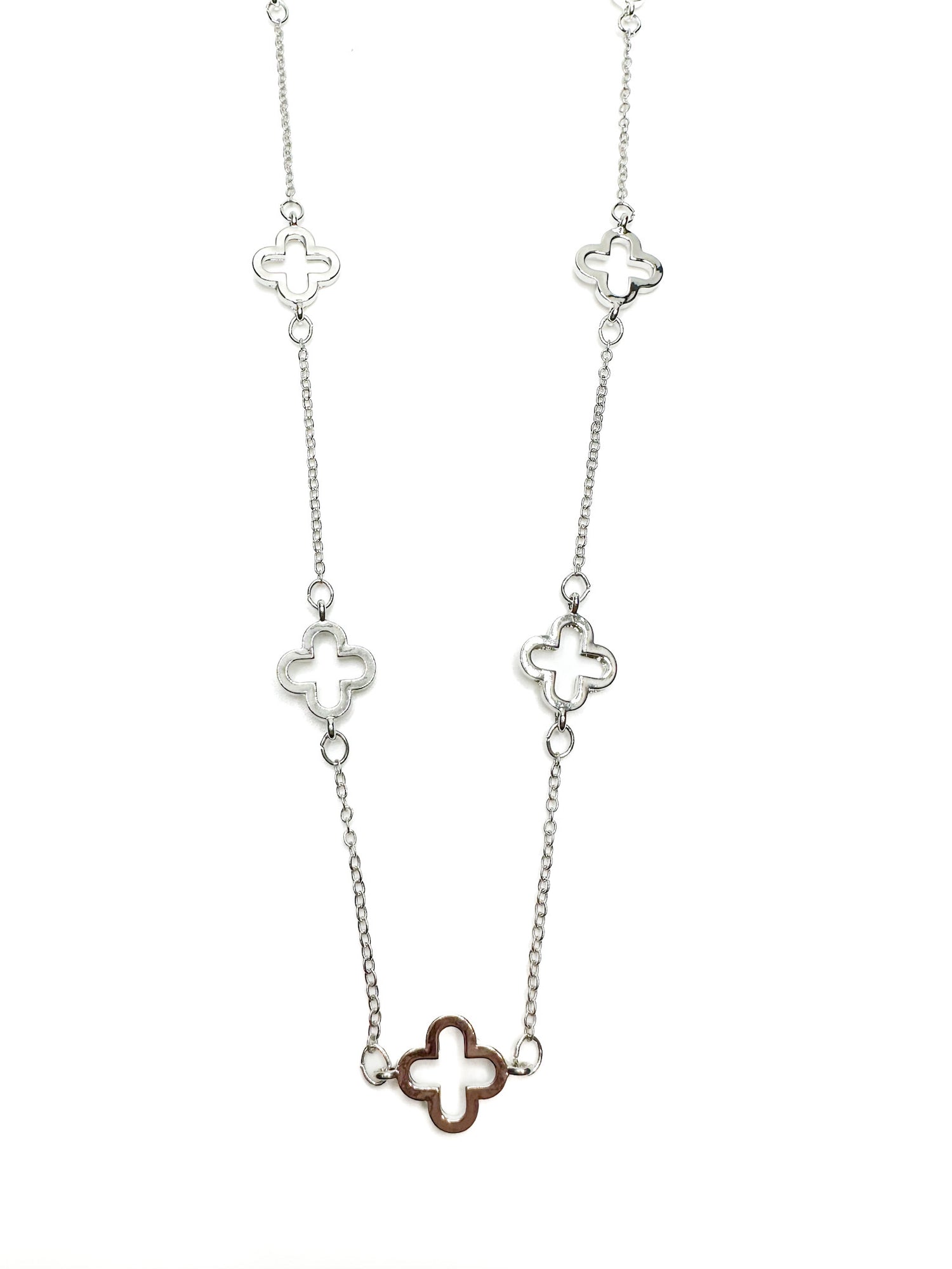 Long clover necklace in silver