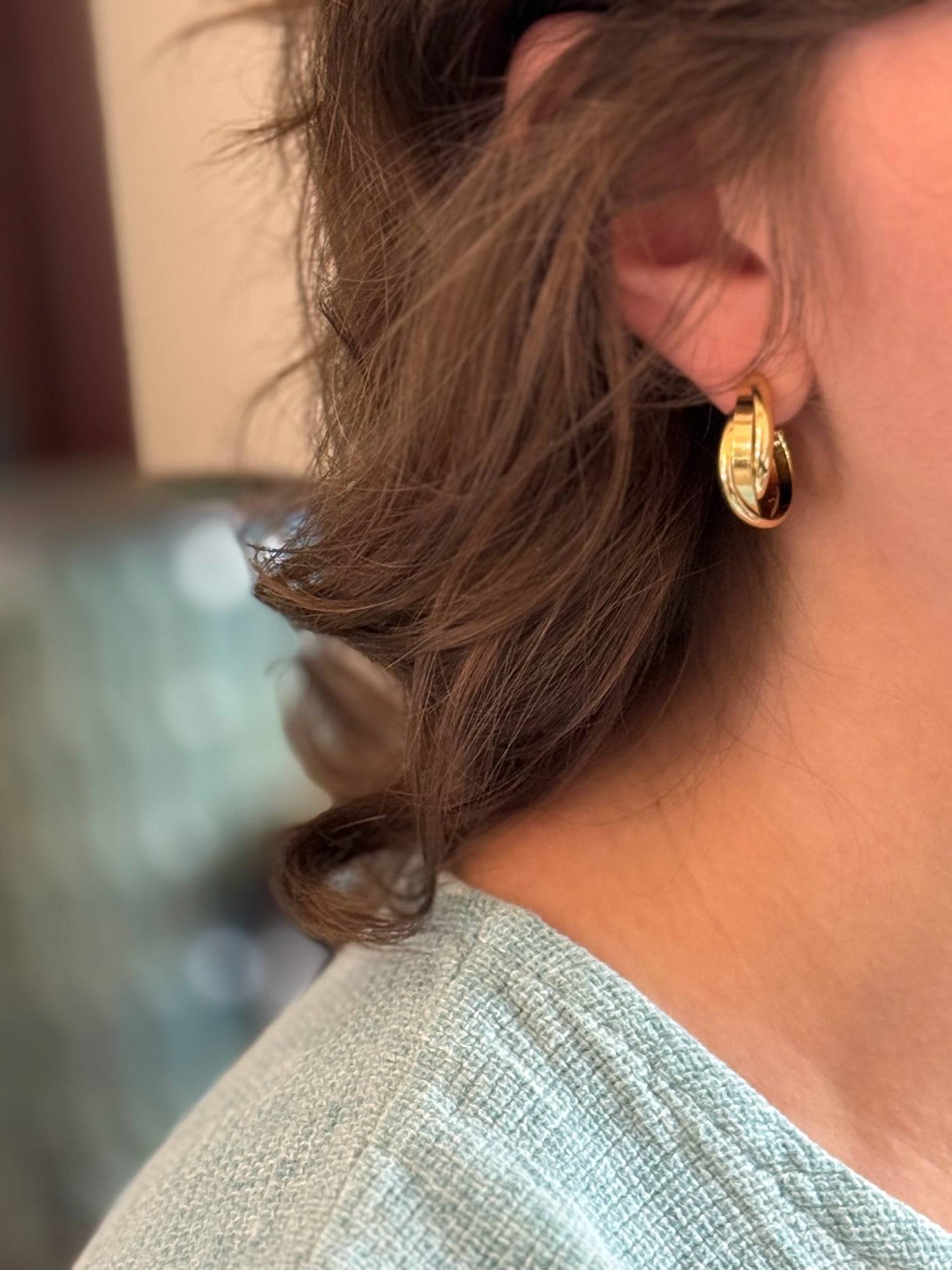 Gold chunky hoop