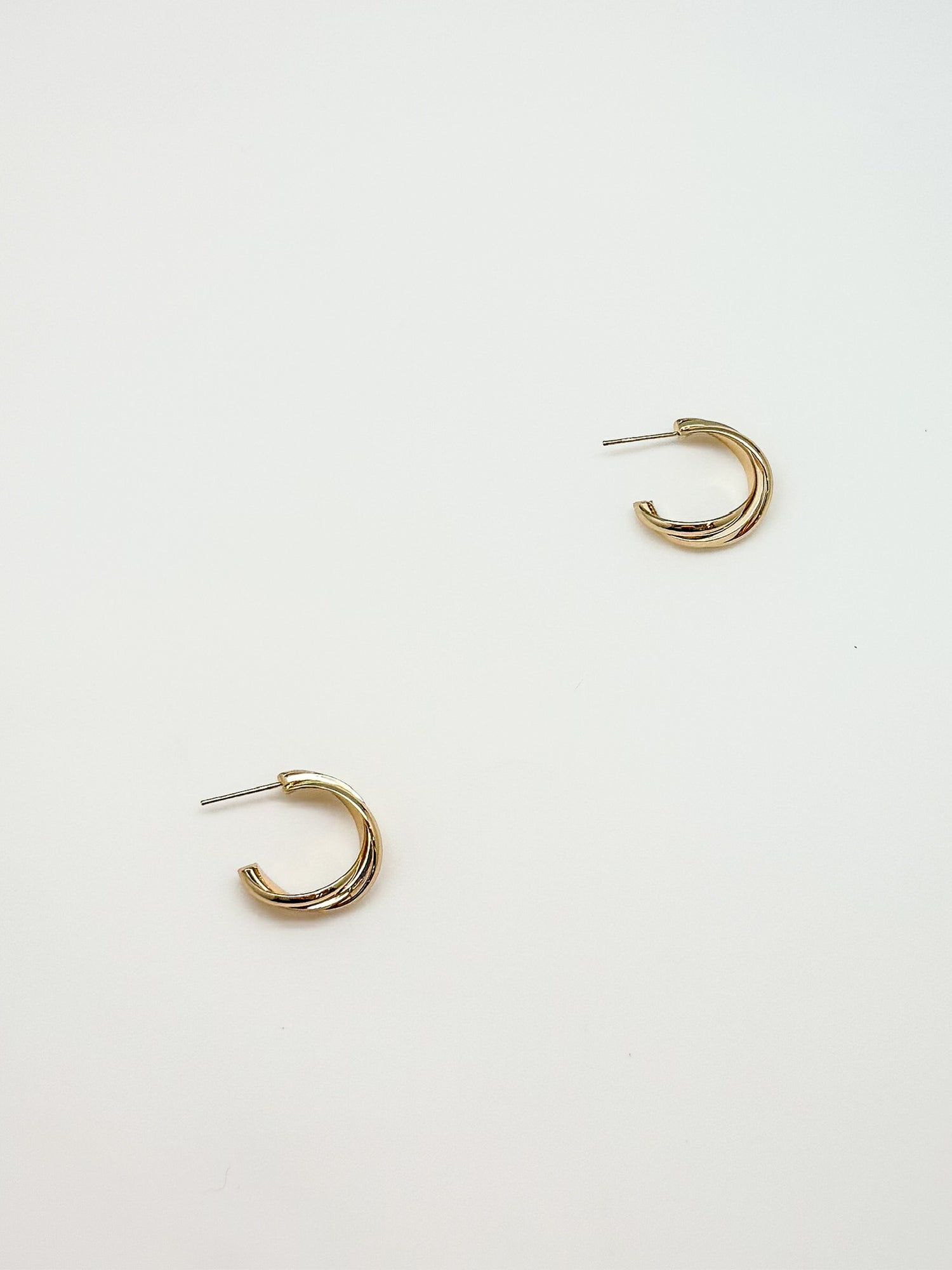 Gold chunky hoop