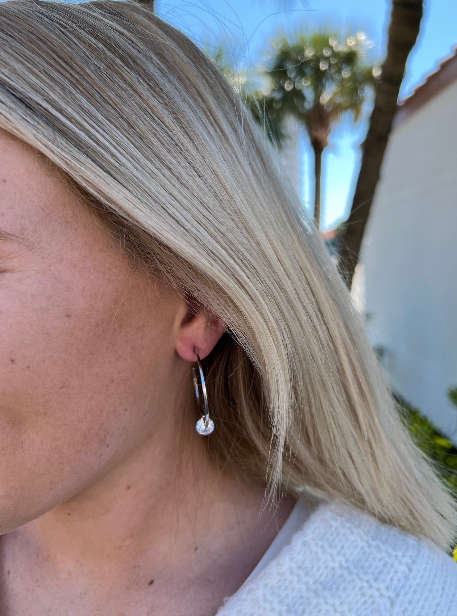 Lightweight earrings Silver hoops Solitaire crystal accent Length : 1 1/2"