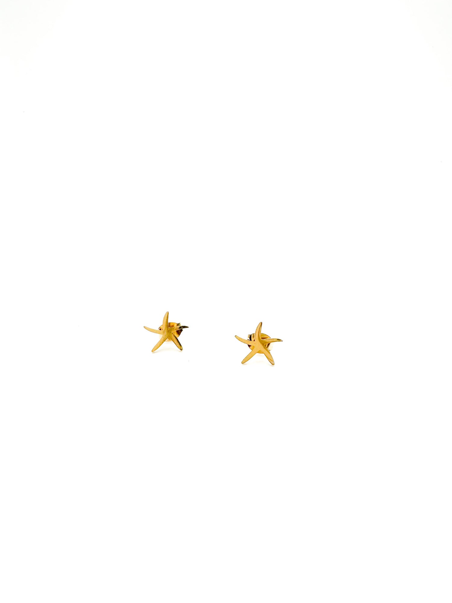 gold starfish stud earrings
