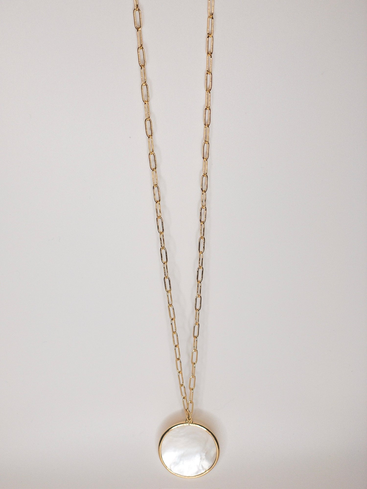 Long Pearl necklace