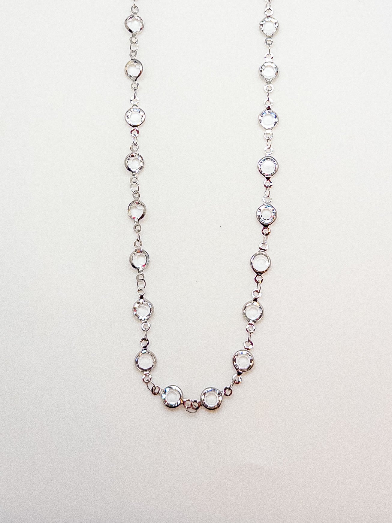 Silver Sparkly Necklace 