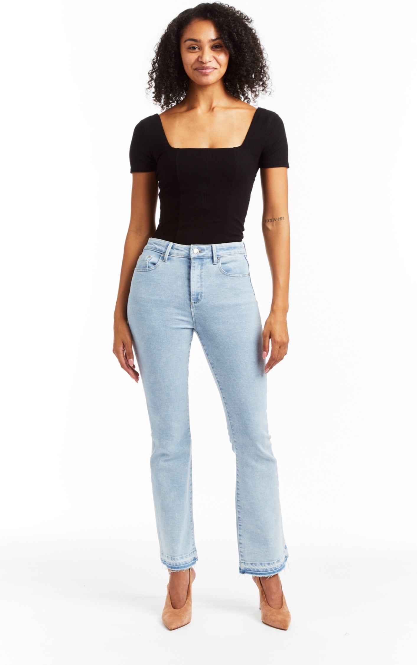 Cora Light Wash Bootleg Jeans