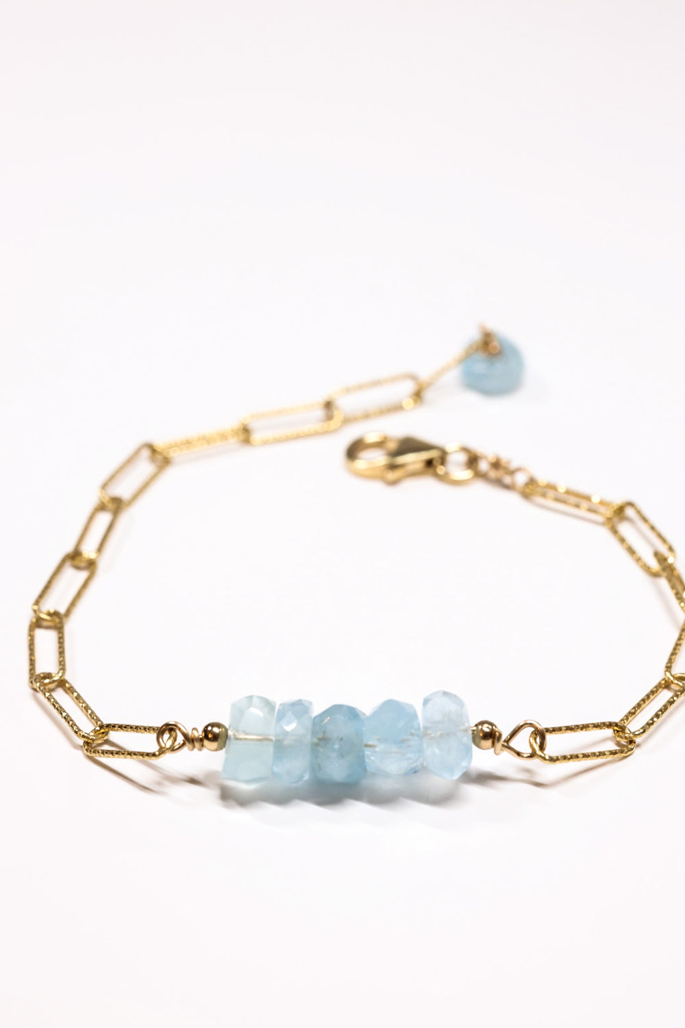 Aquamarine roundel bracelet -gold