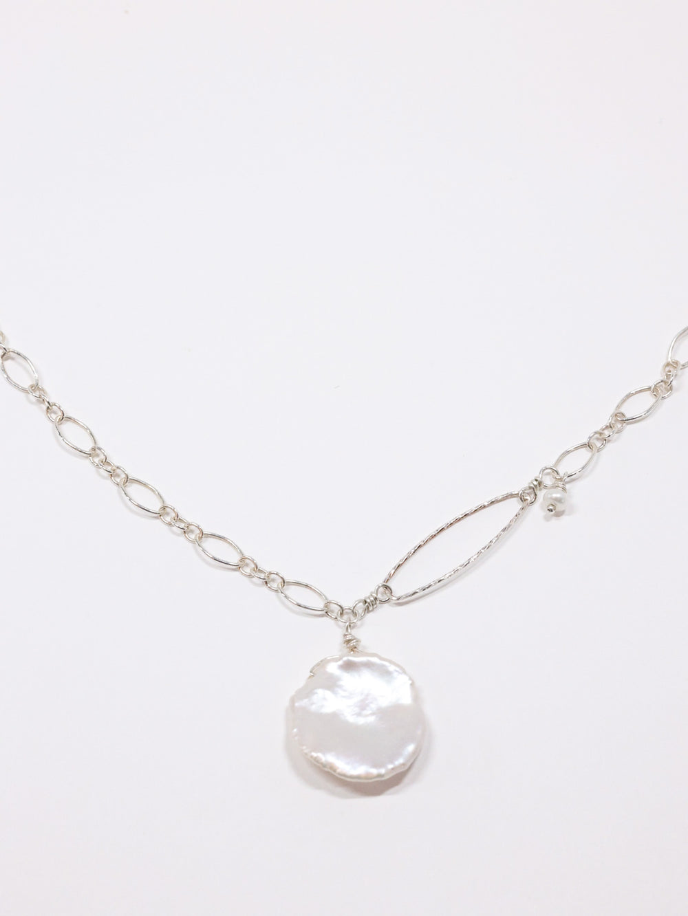 White Keshi freshwater pearl nh necklace -silver