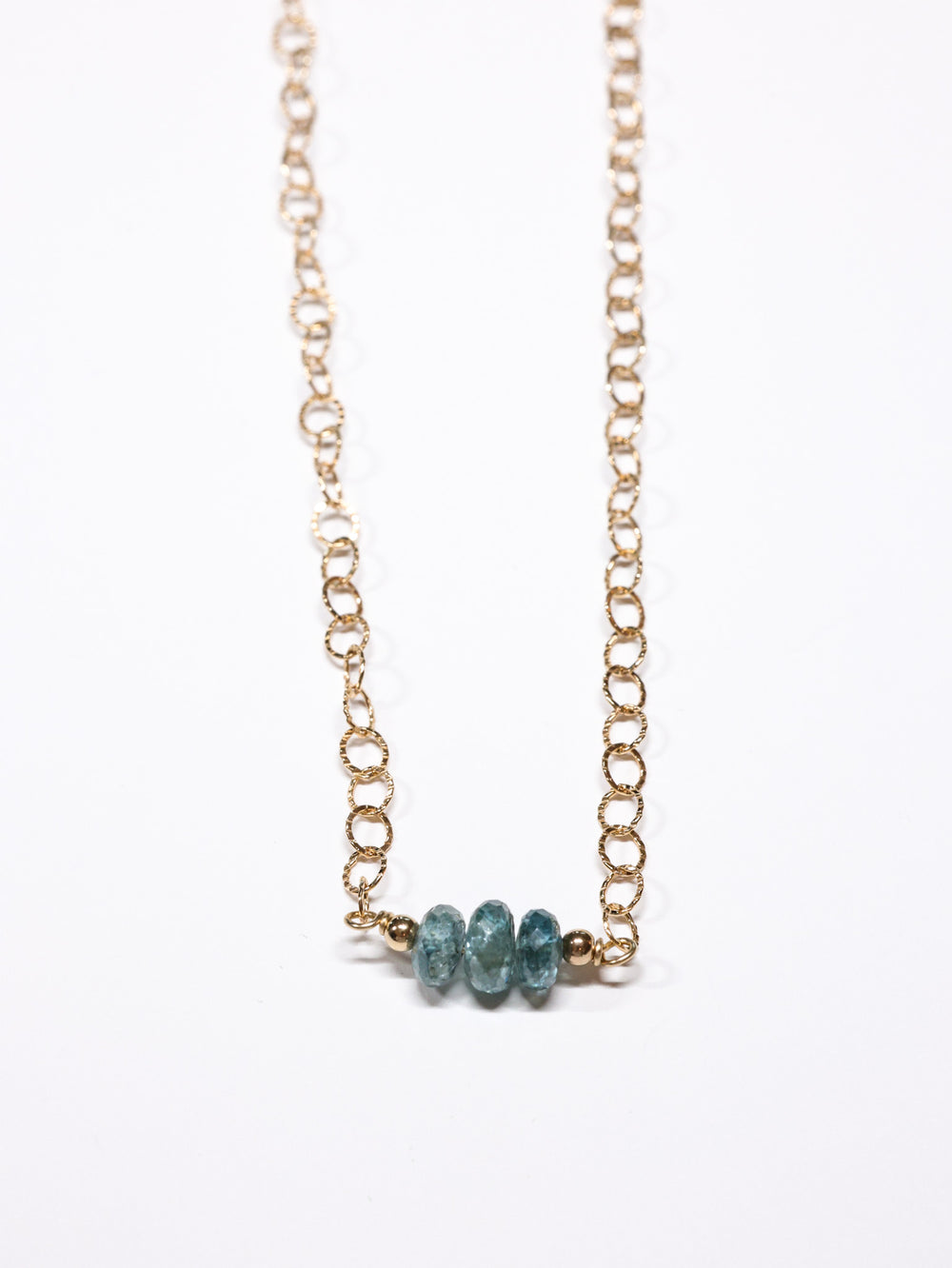 Apatite roundel short necklace -gold filled