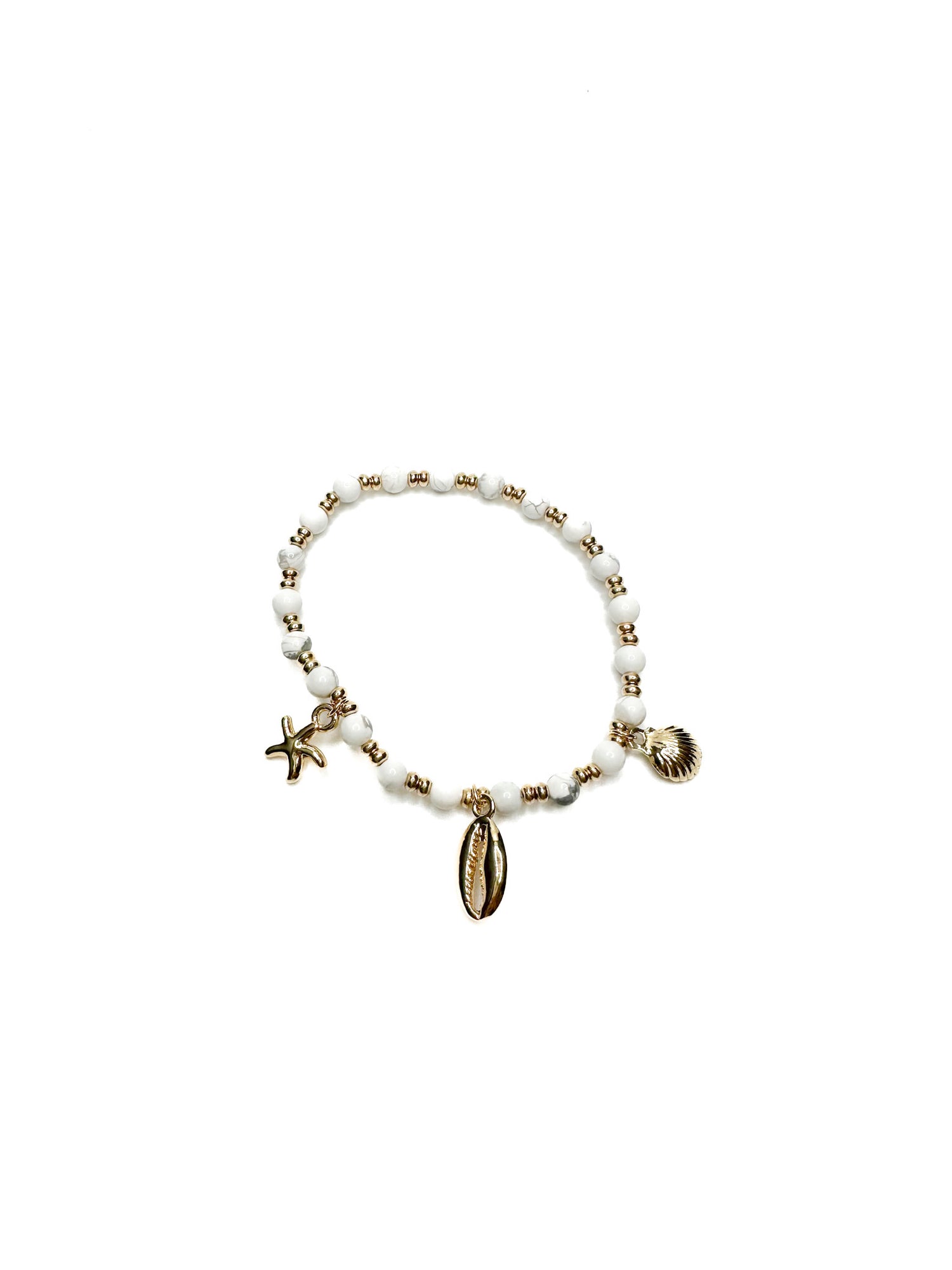 Serina white beaded charm bracelet