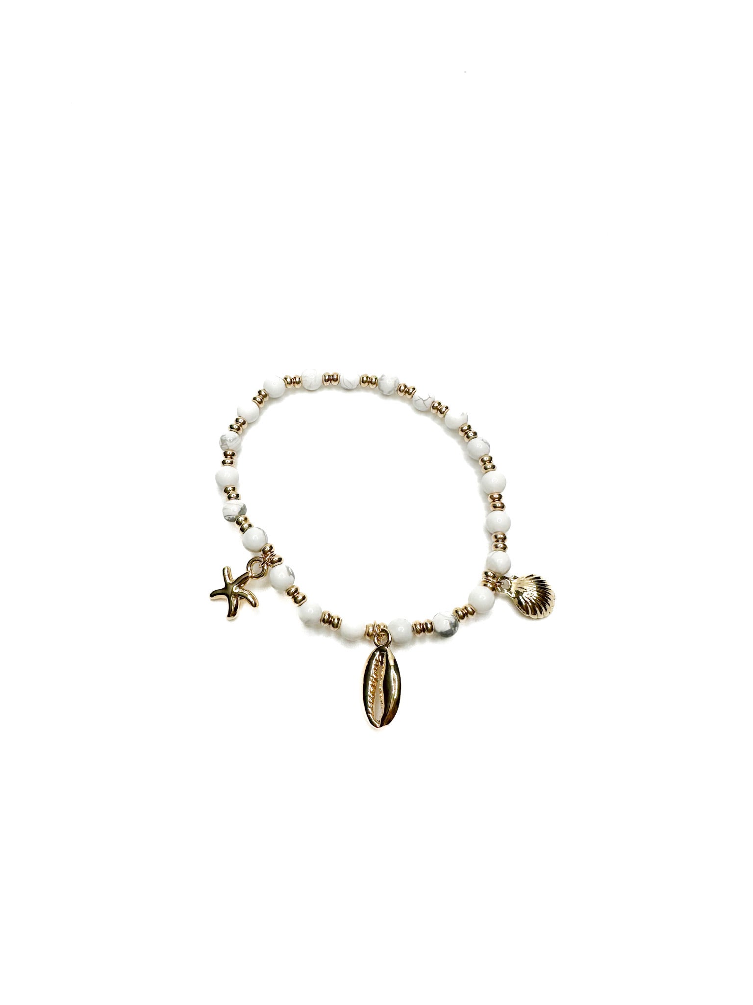 Serina white beaded charm bracelet