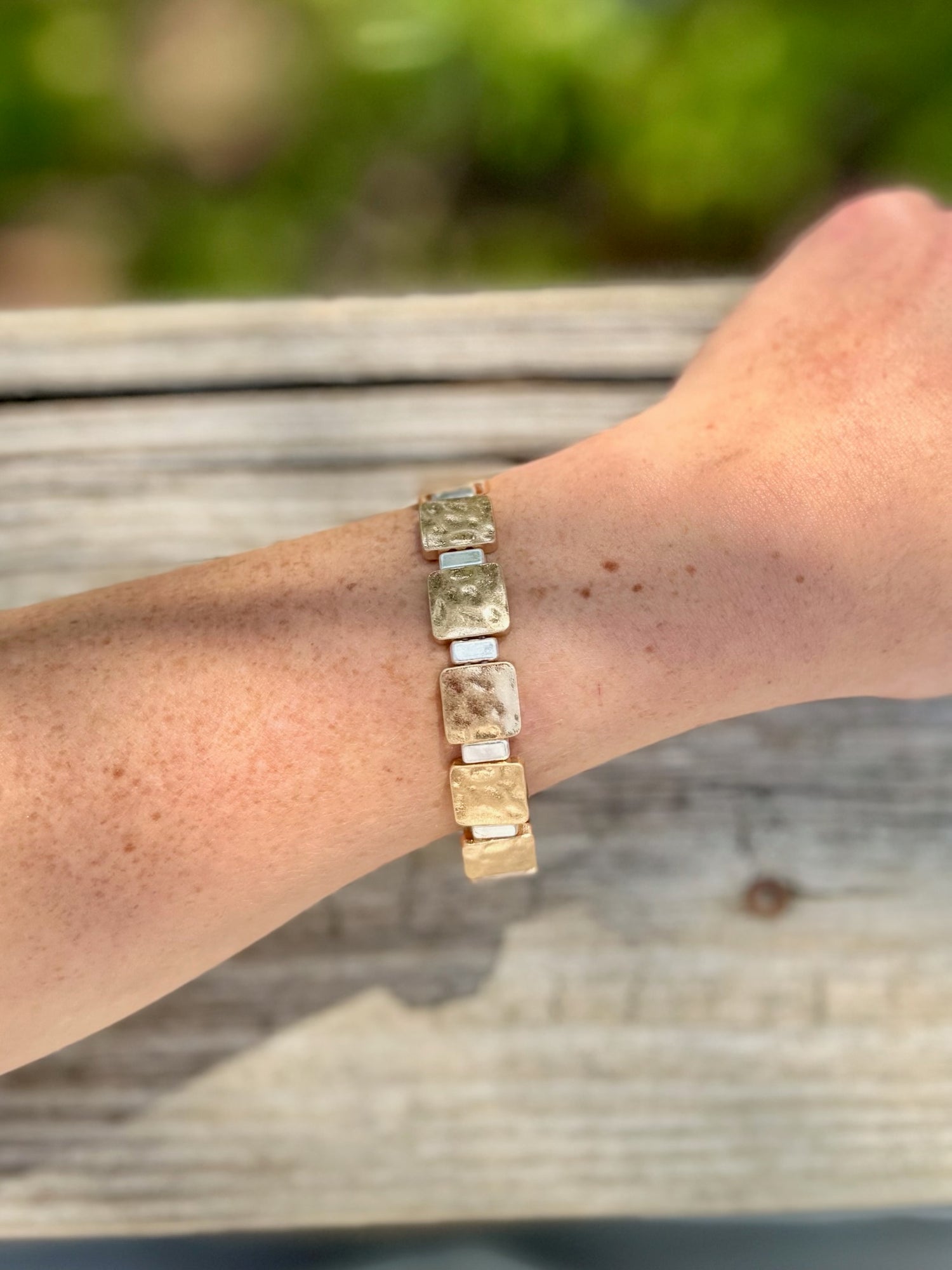 hammered gold link bracelet