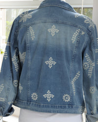 Back of embroidered Jean jacket 