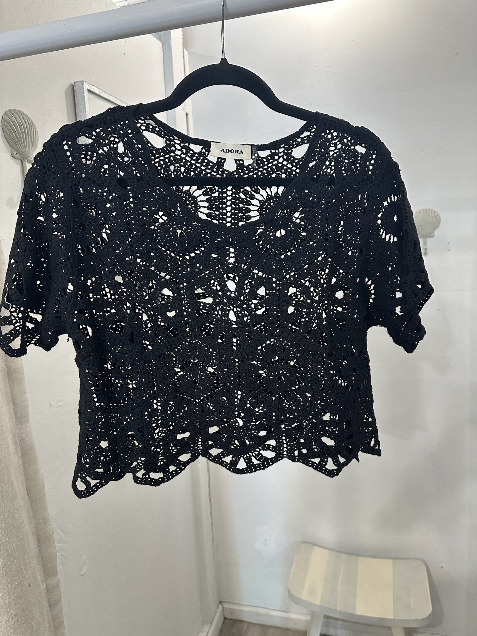black crochet short sleeve top