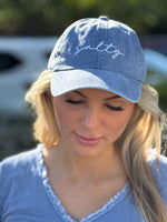 baseball cap in denim blue