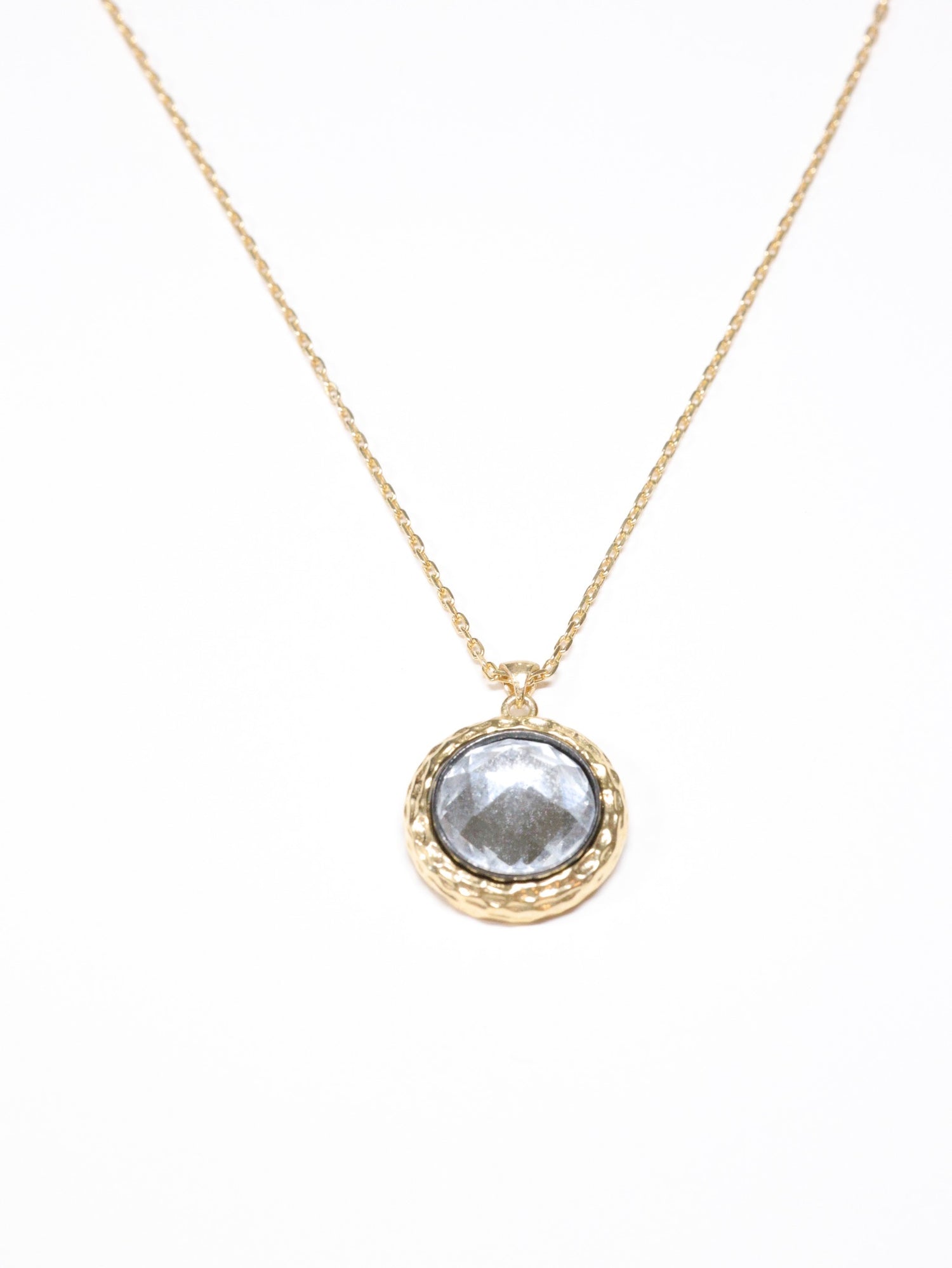Aveline Necklace in gold sterling