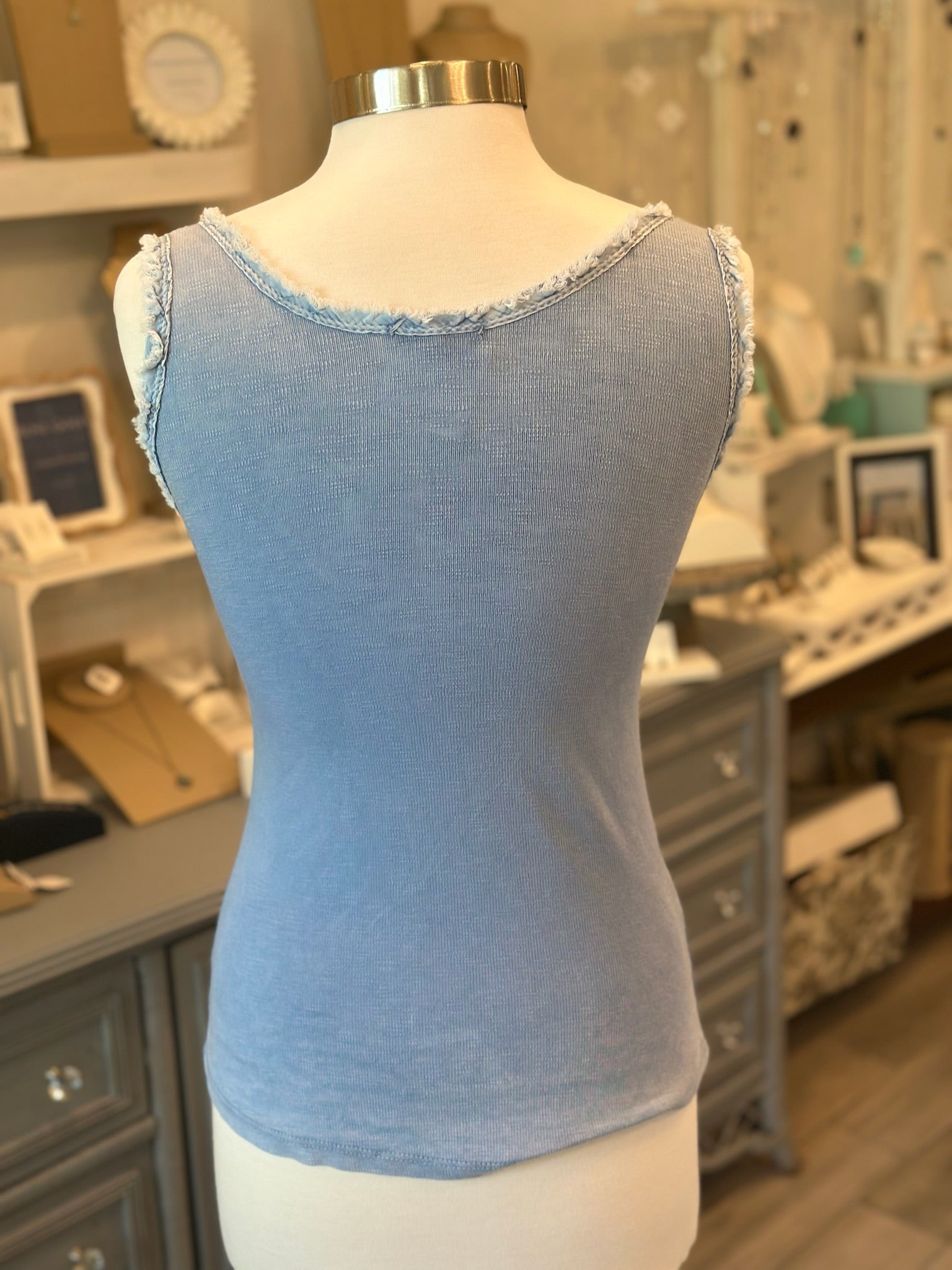 Tank Light Blue Back