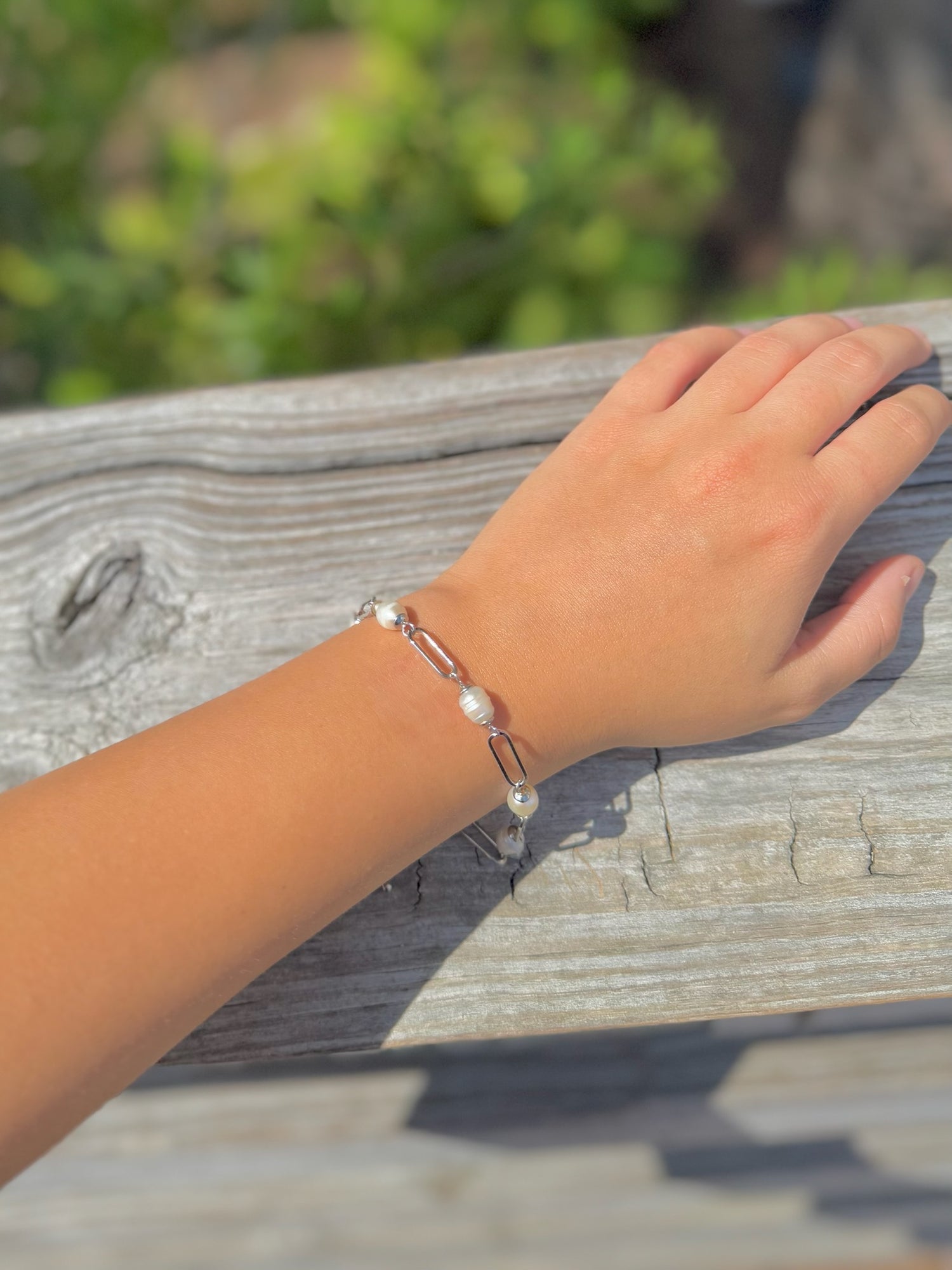 silver bracelet with pearls 
