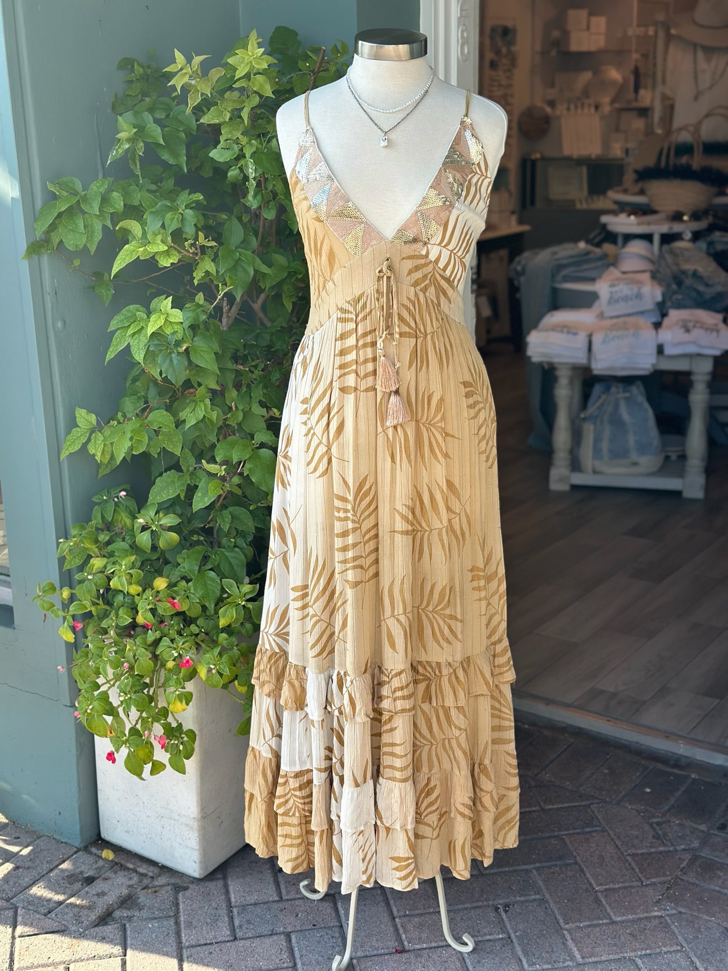 Dress Beige