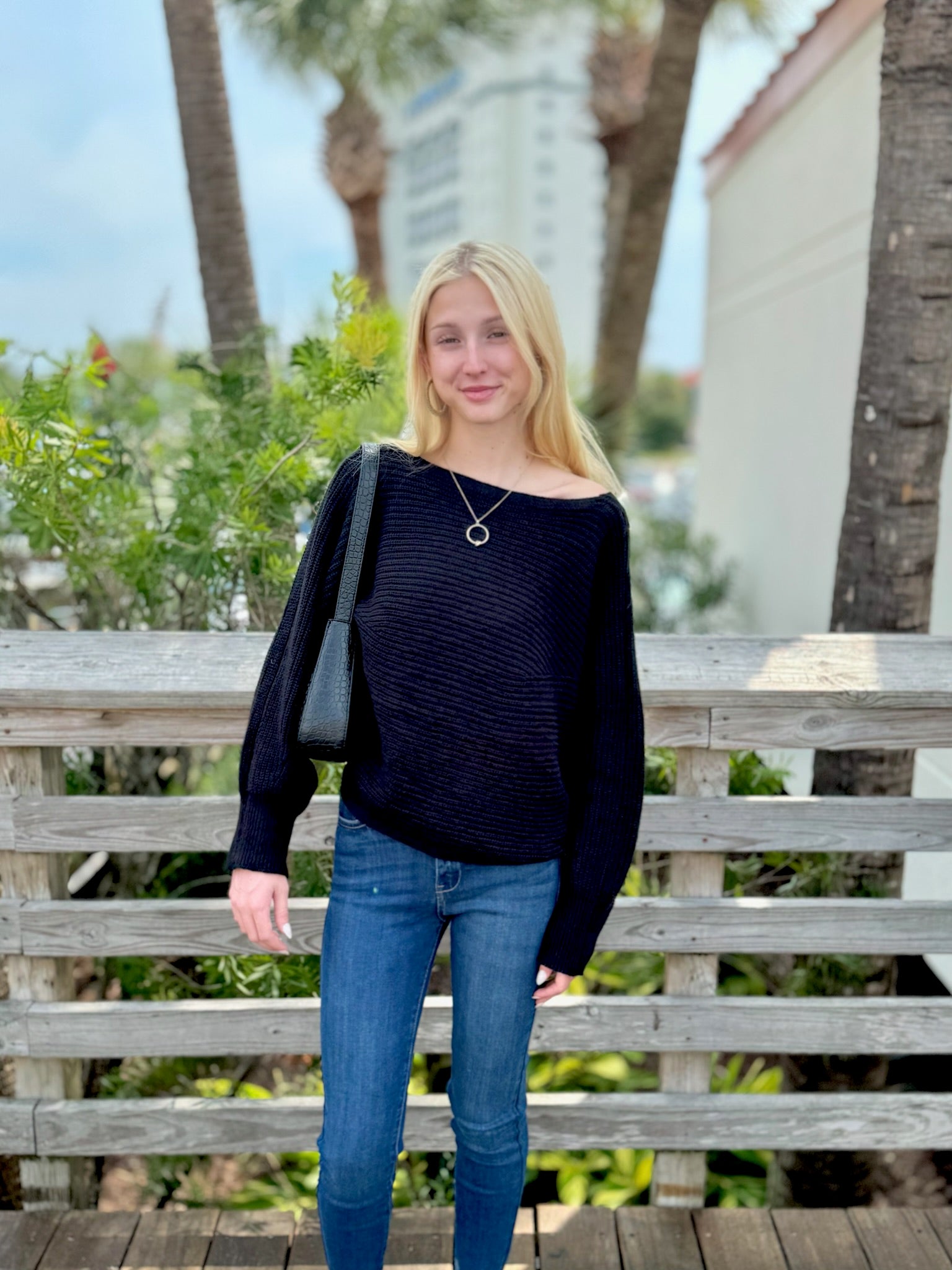 Delaney sweater in black