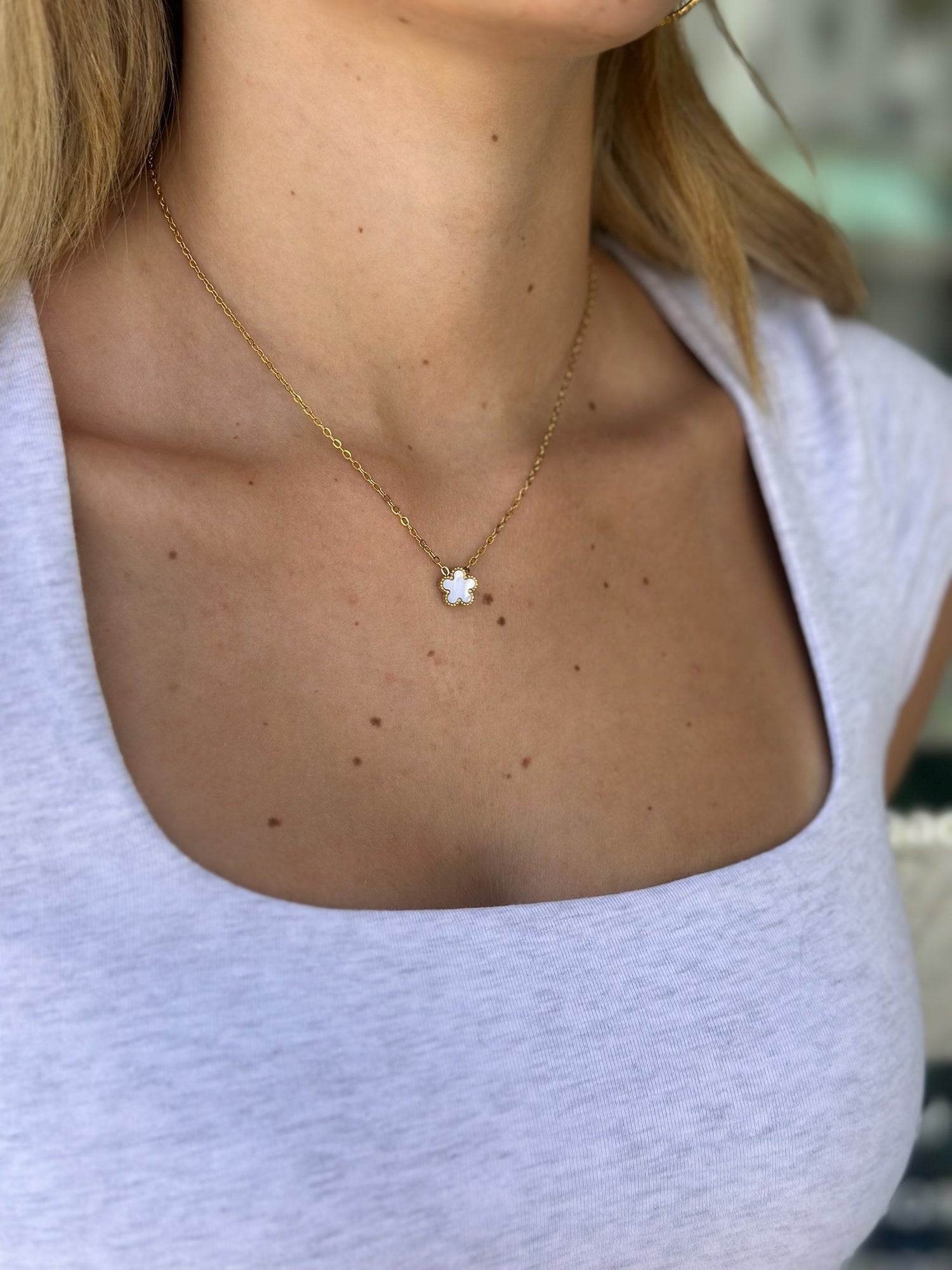 Elle Necklace