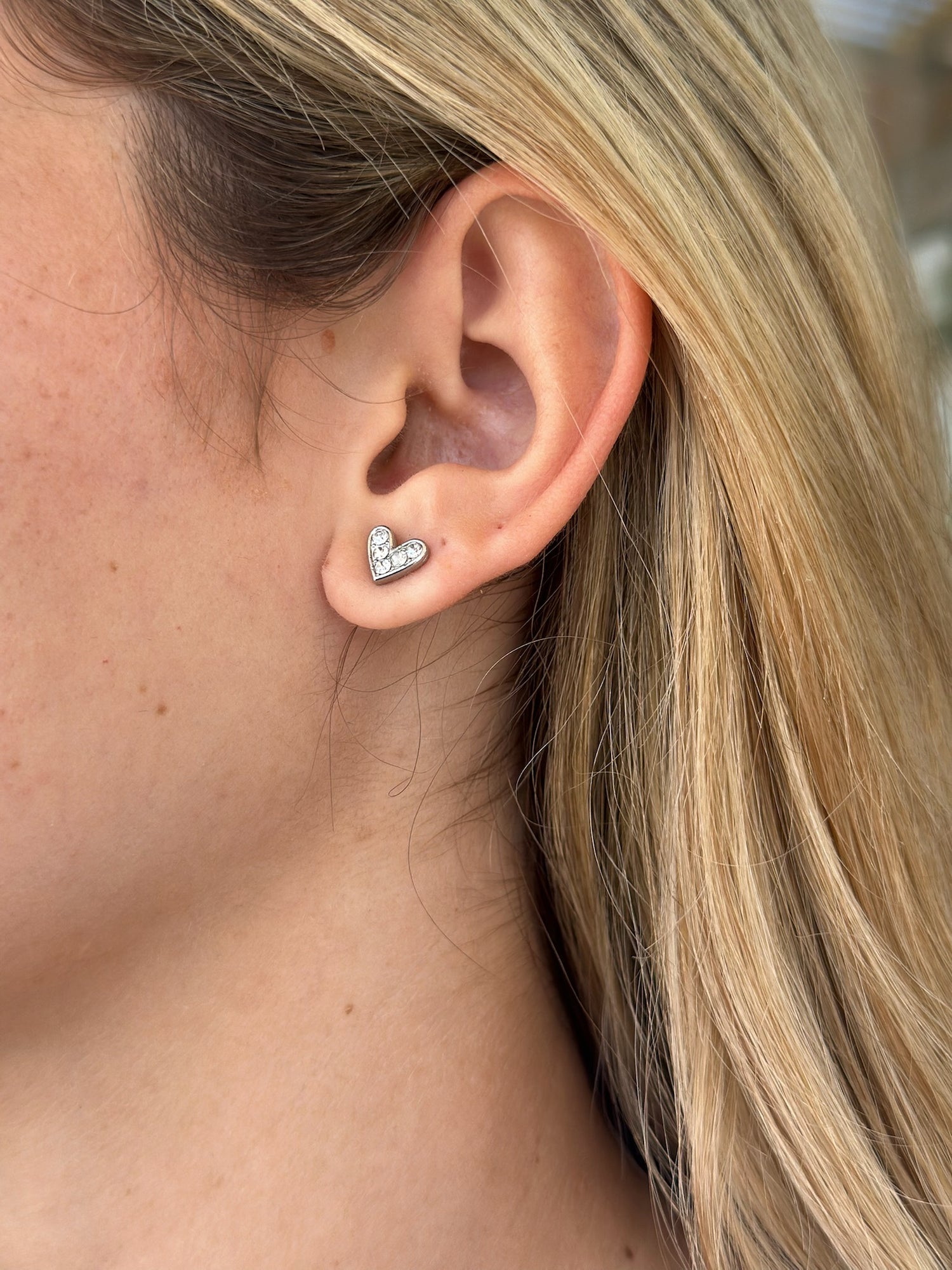 Hazel Heart Earrings in Silver