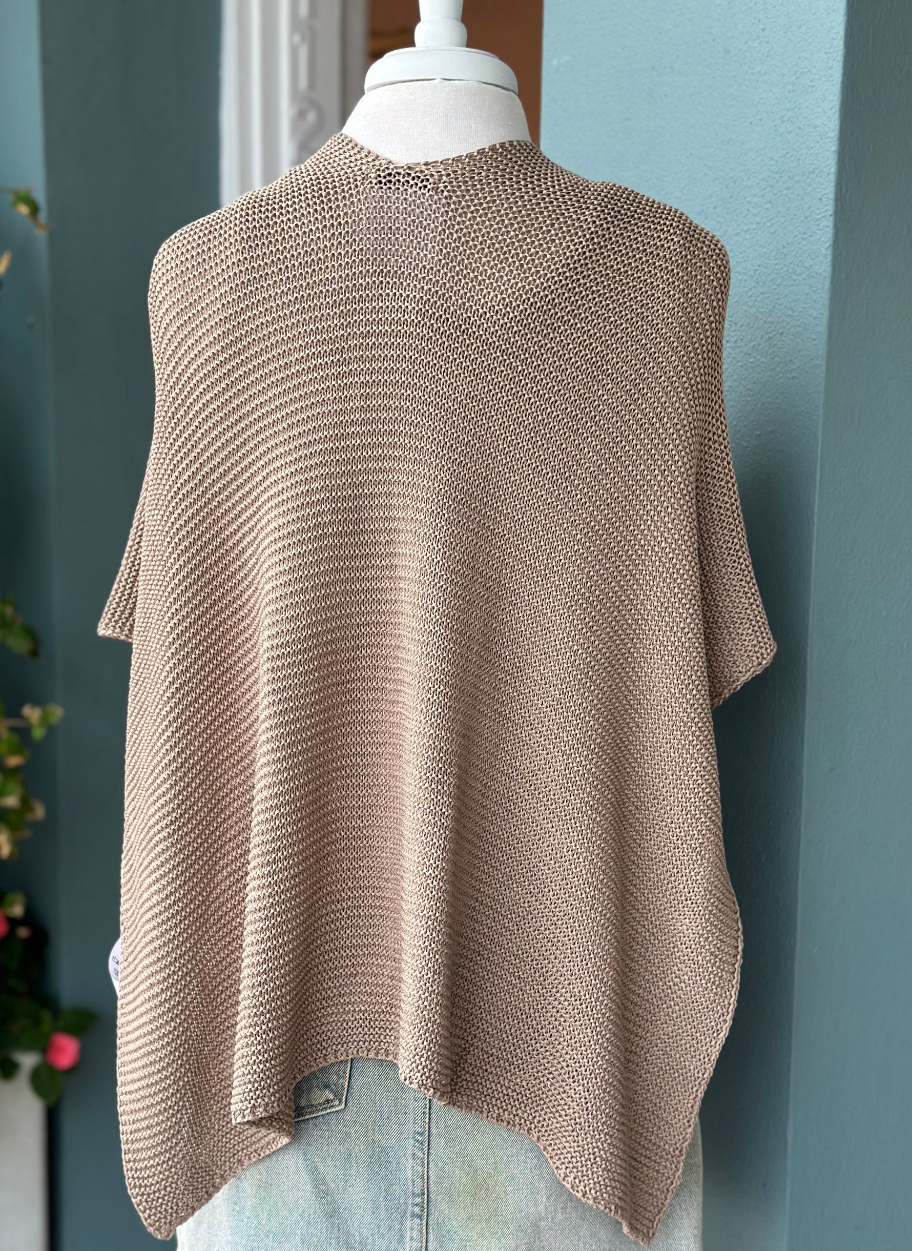 Elise wrap back view 