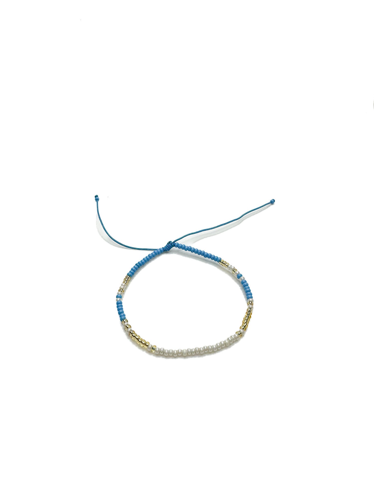 white and blue pull bracelet 
