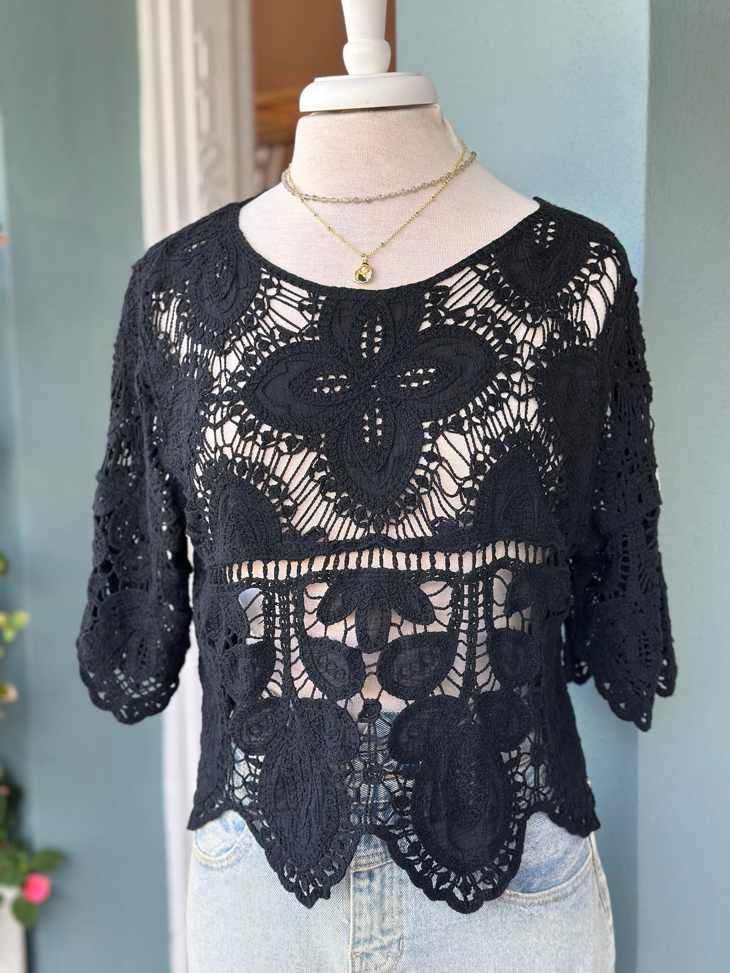 Juliette Lace Overlay Top in black