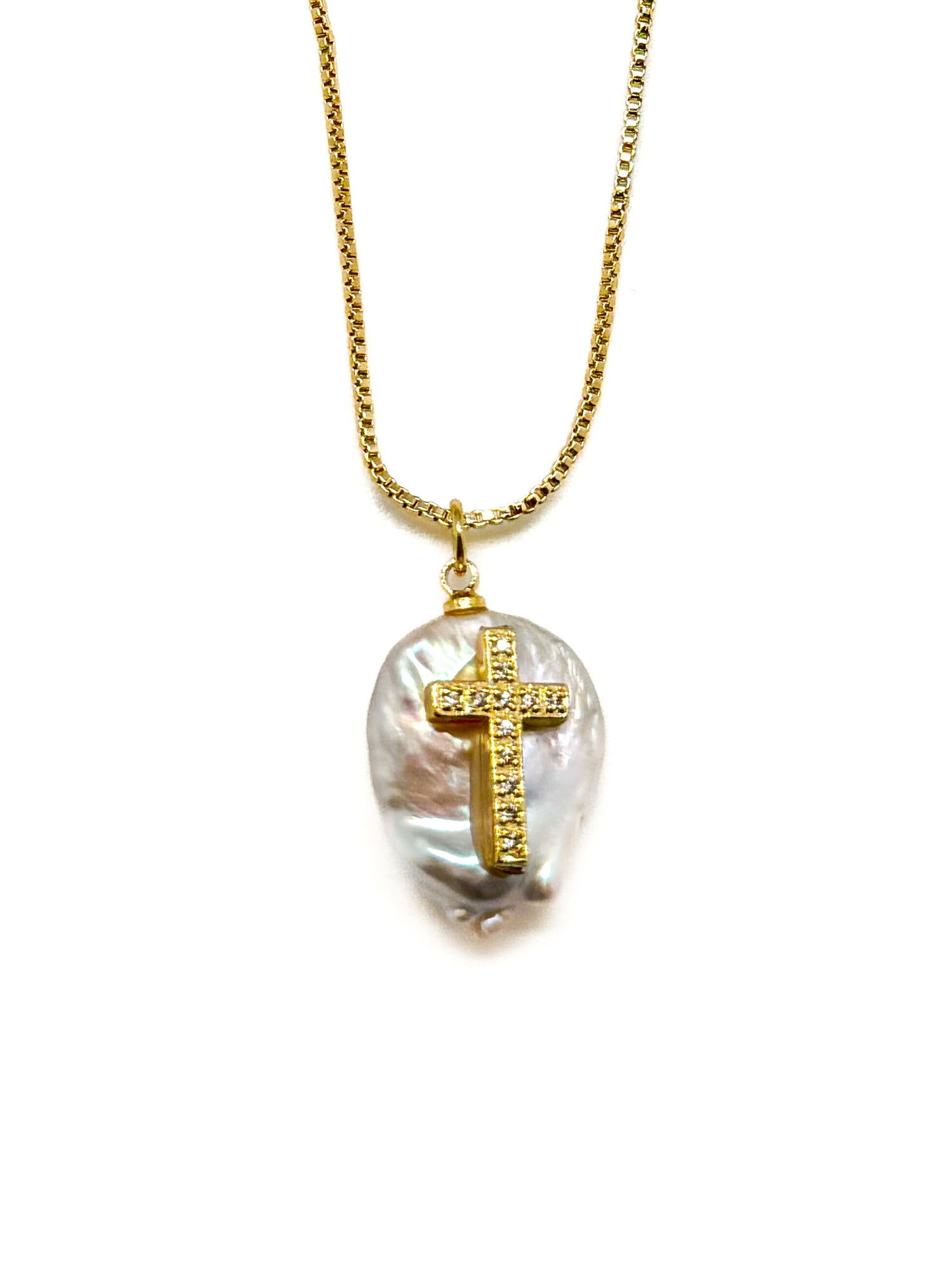 Adjustable 16–18" 18k gold-filled chain with freshwater pearl cross pendant, Ardor Boutique.
