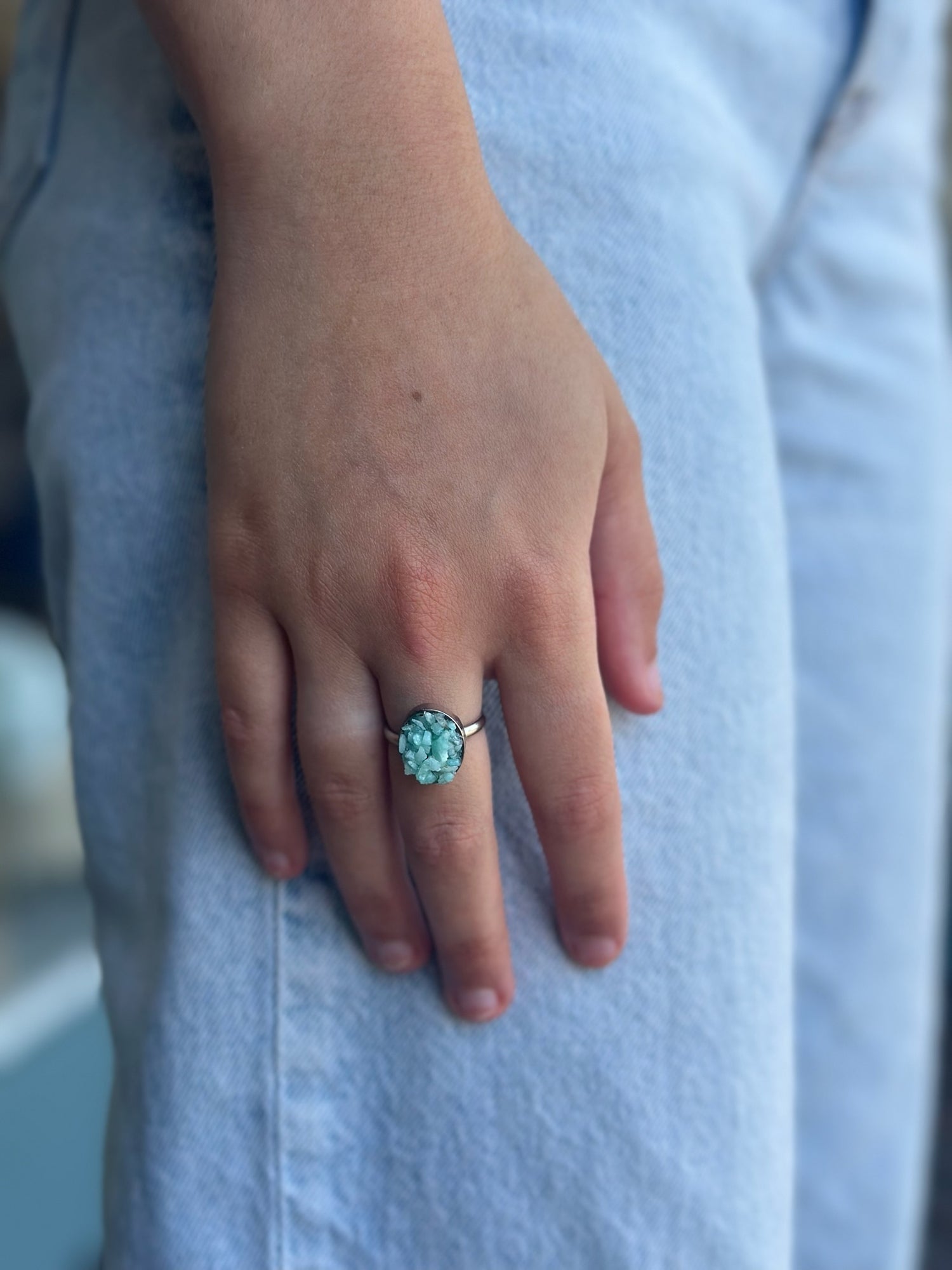 woman wearing adjustable ring