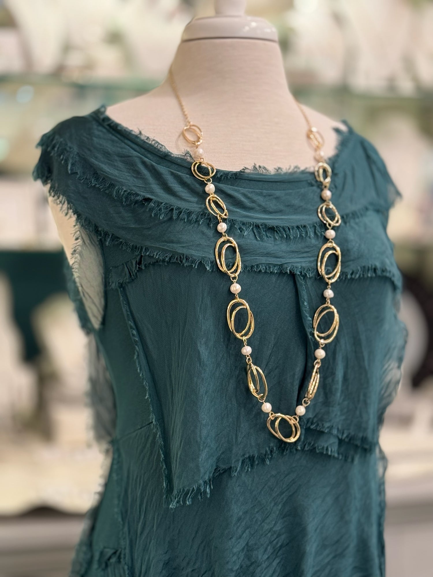 Leilani Pearl Necklace in Gold