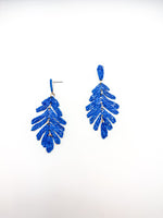 Charisma earrings in dark blue 
