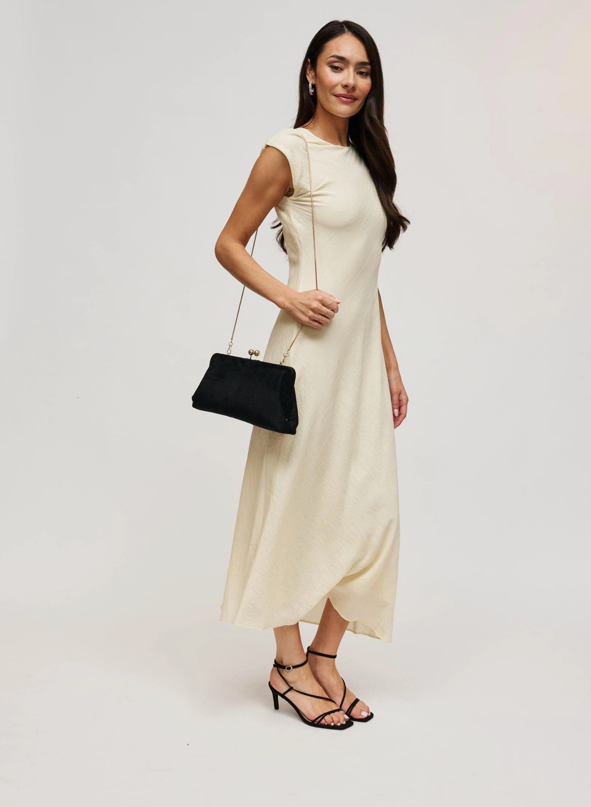 Kristin Faux Suede Clutch in black, Ardor Boutique. 