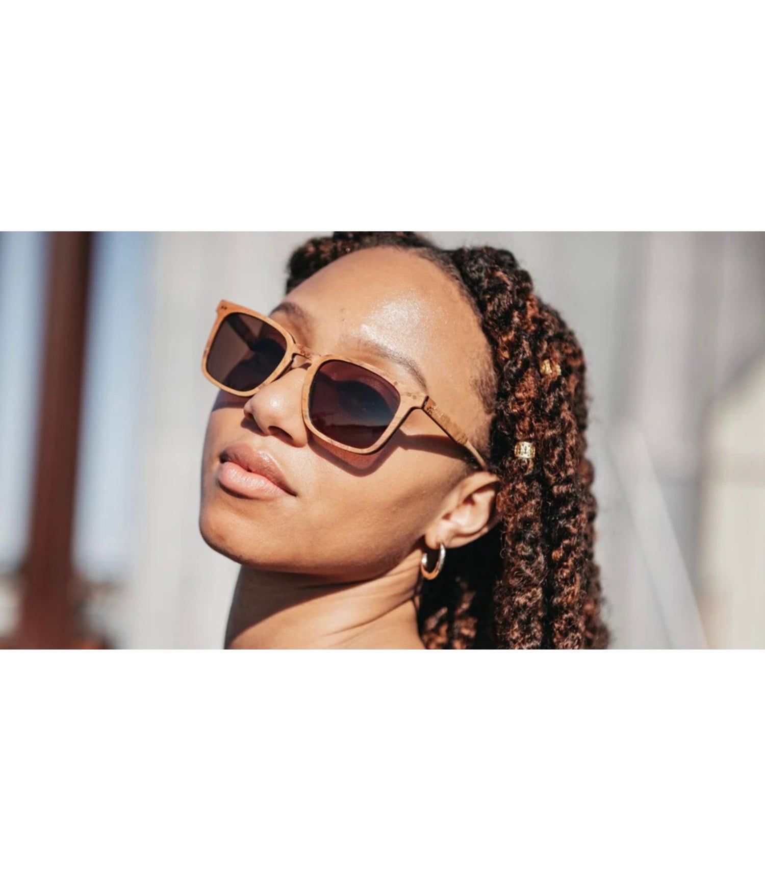 Shwood Hamilton Ash Burl Brown Polarized Sunglasses Model