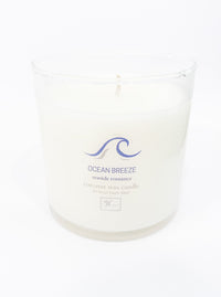 Clean Refreshing Scented Candle with Coconut and Ocean Notes. Mini Candle: 30 hour burn time, 90 g Classic Candle: 50 hour burn time, 255 g 3 Wick Candle: 50 hour burn time, 450g, and 3 times the fragrance drifting through the air as it burns.