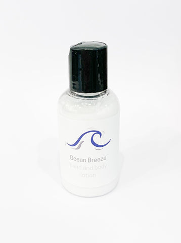 clean coconut lightly scented lotion, Small bottle made perfect for travel. 60 ml. , Comes in a beautiful white and rose gold box. Bottle with pump dispenser. 280ml