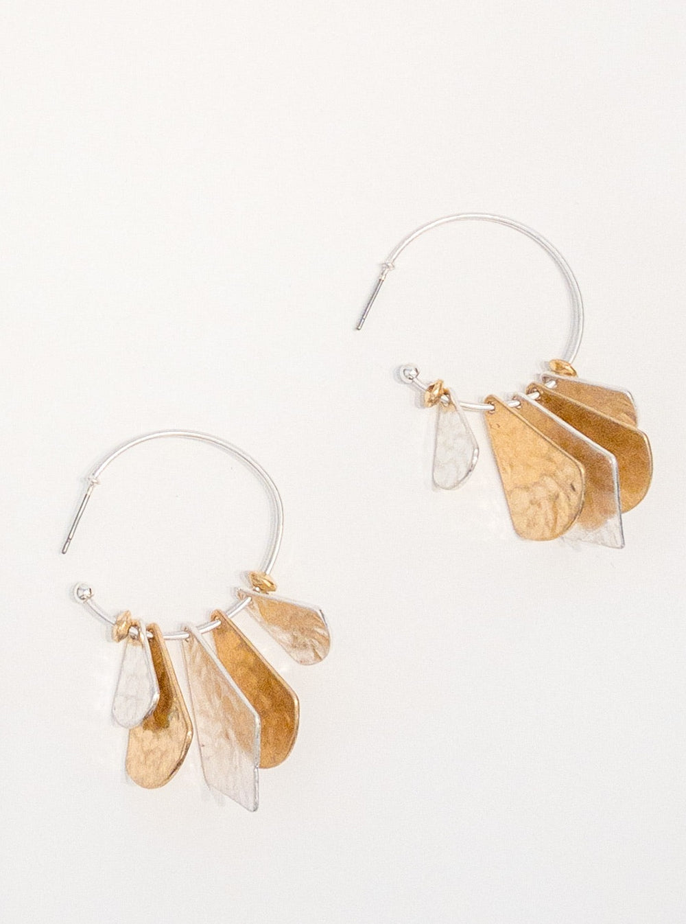 Two tone Hoop earrings Stacked accent Length : 2 1/4"