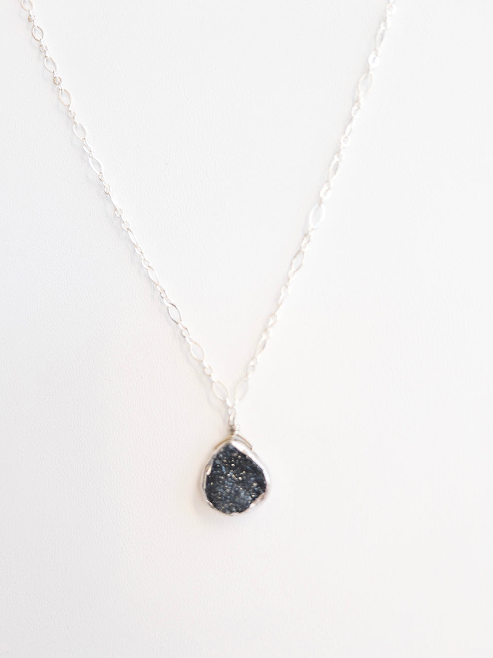 Dahlia Labradorite Druzy nh Necklace